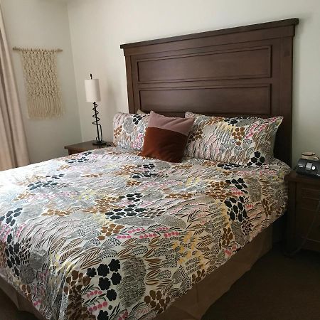 Luxurious & Spacious Mountain Retreat Canmore Ngoại thất bức ảnh